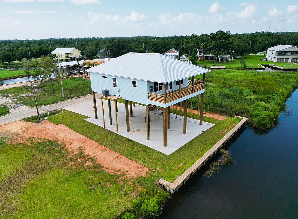 4020 Ceylon St, Bay Saint Louis, MS 39520 Zillow