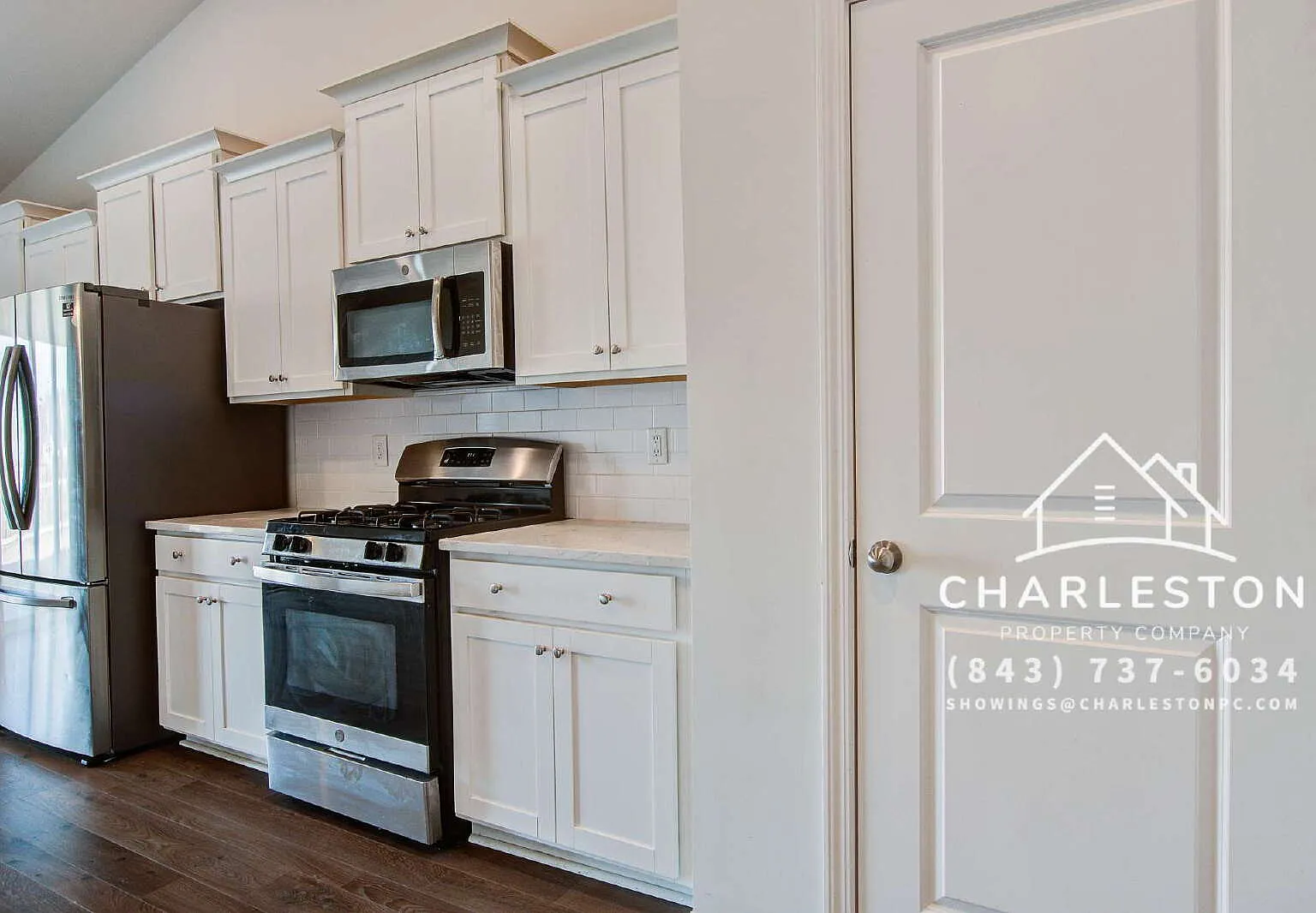 4 bed, 3.0 bath, 2220 sqft, $2,400 — Photo 3