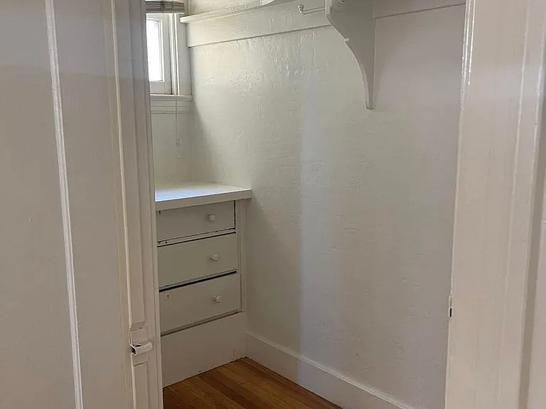 2411 Durant Ave — Photo 4