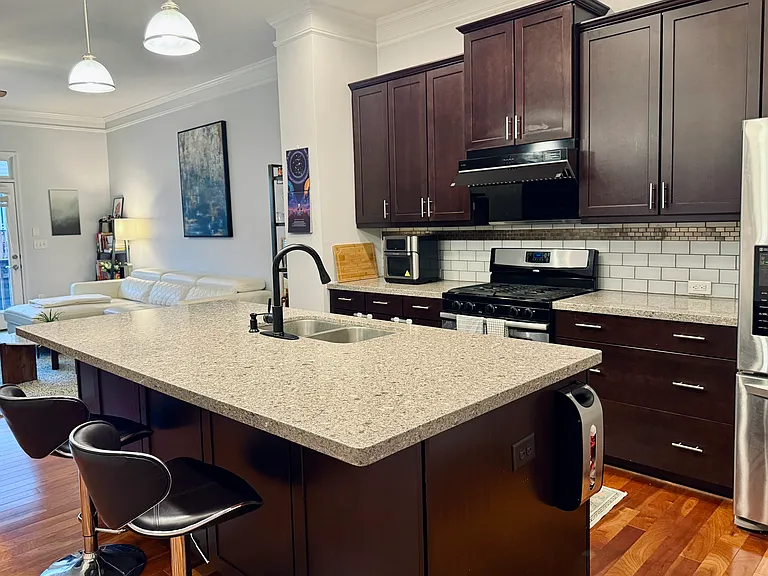 1648 Sabastian Point NE — Photo 4