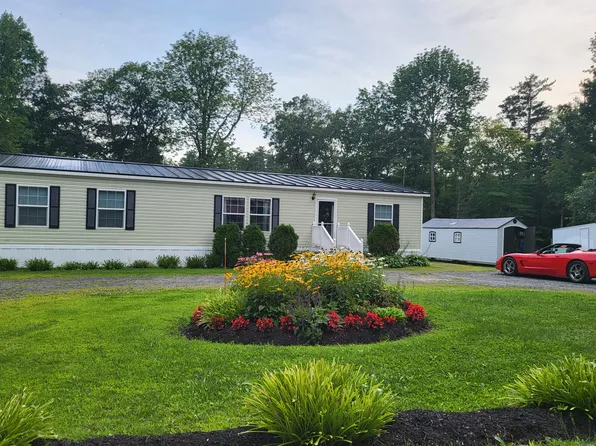 45 Wood Road, Wayne, ME 04284