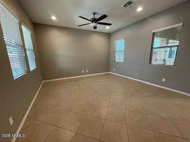 4511 E Jones St — Photo 7