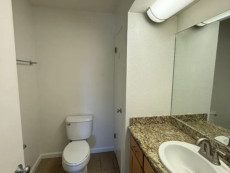 451 Tabor Ave — Photo 3