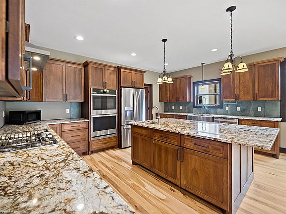 3rd image of 1935 Ward Rd