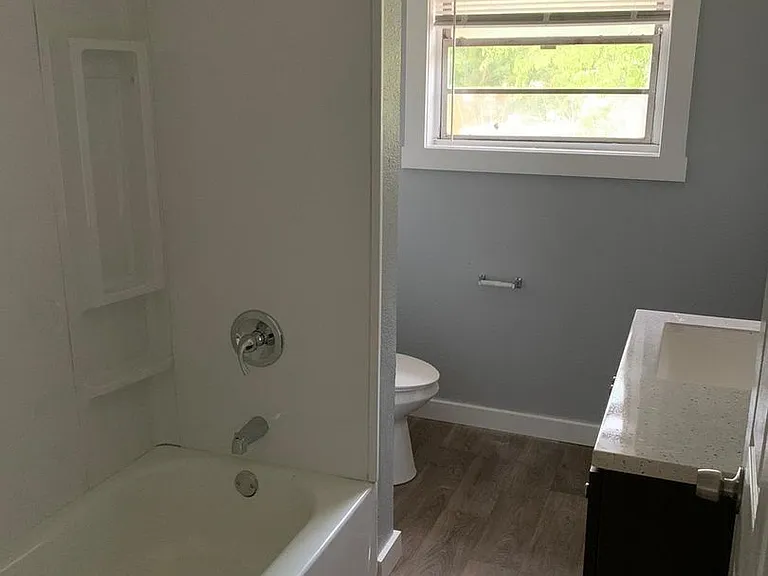 3411 Stone Rd — Photo 9