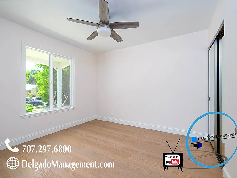 1567 Sherman Dr — Photo 17