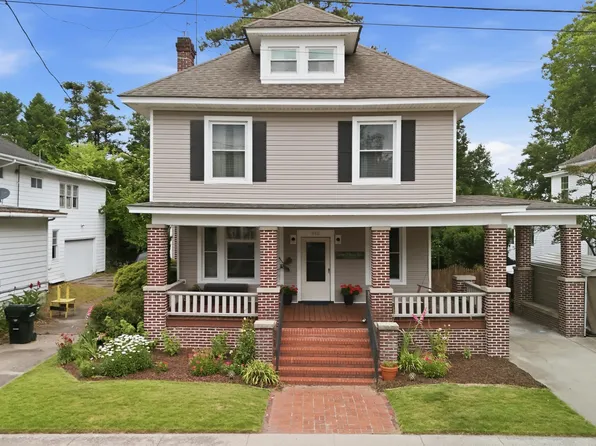 912 W Church Street, Elizabeth City, NC 27909