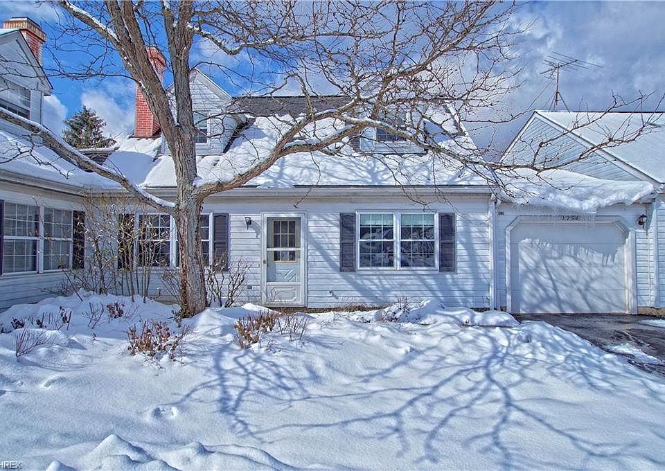 1st image of 8754 Eastbrook Cir