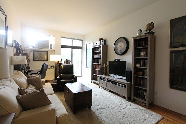 1st image of 320 E 65th St APT 415
