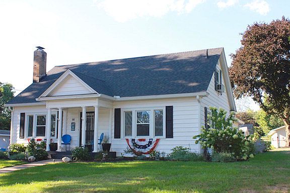2nd image of 66 Plum St