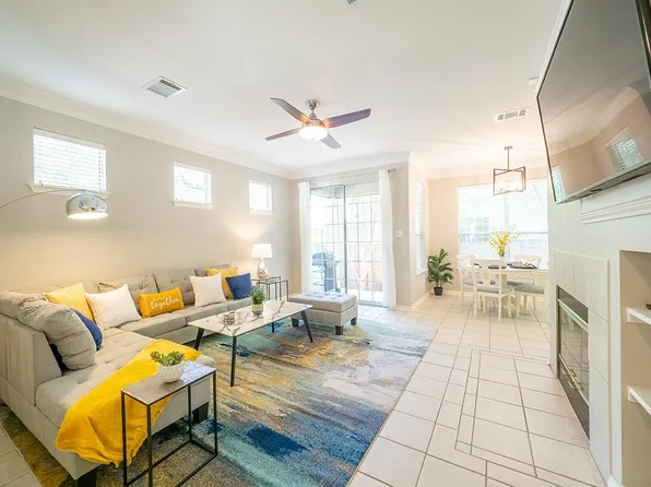 8518 Cahill Dr APT 47, Austin, TX 78729