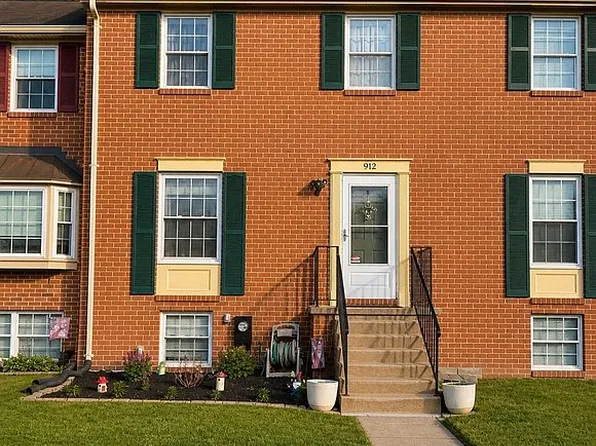 912 Hingham Hbr, Pasadena, MD 21122