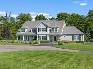 3 Calder Bridge Dr #2, Stamford, CT 06903