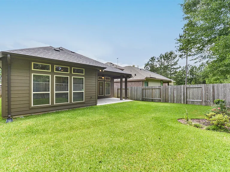 248 Clementine Ct — Photo 40