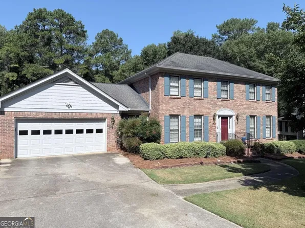 1393 Crooked Tree Ct SW, Lilburn, GA 30047