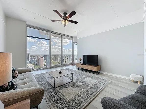 155 S COURT AVENUE #1911, ORLANDO, FL 32801