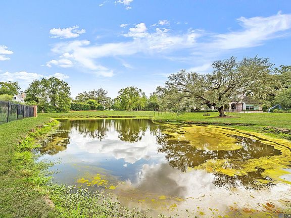 5th image of 37168 Saint Andrews Ct E