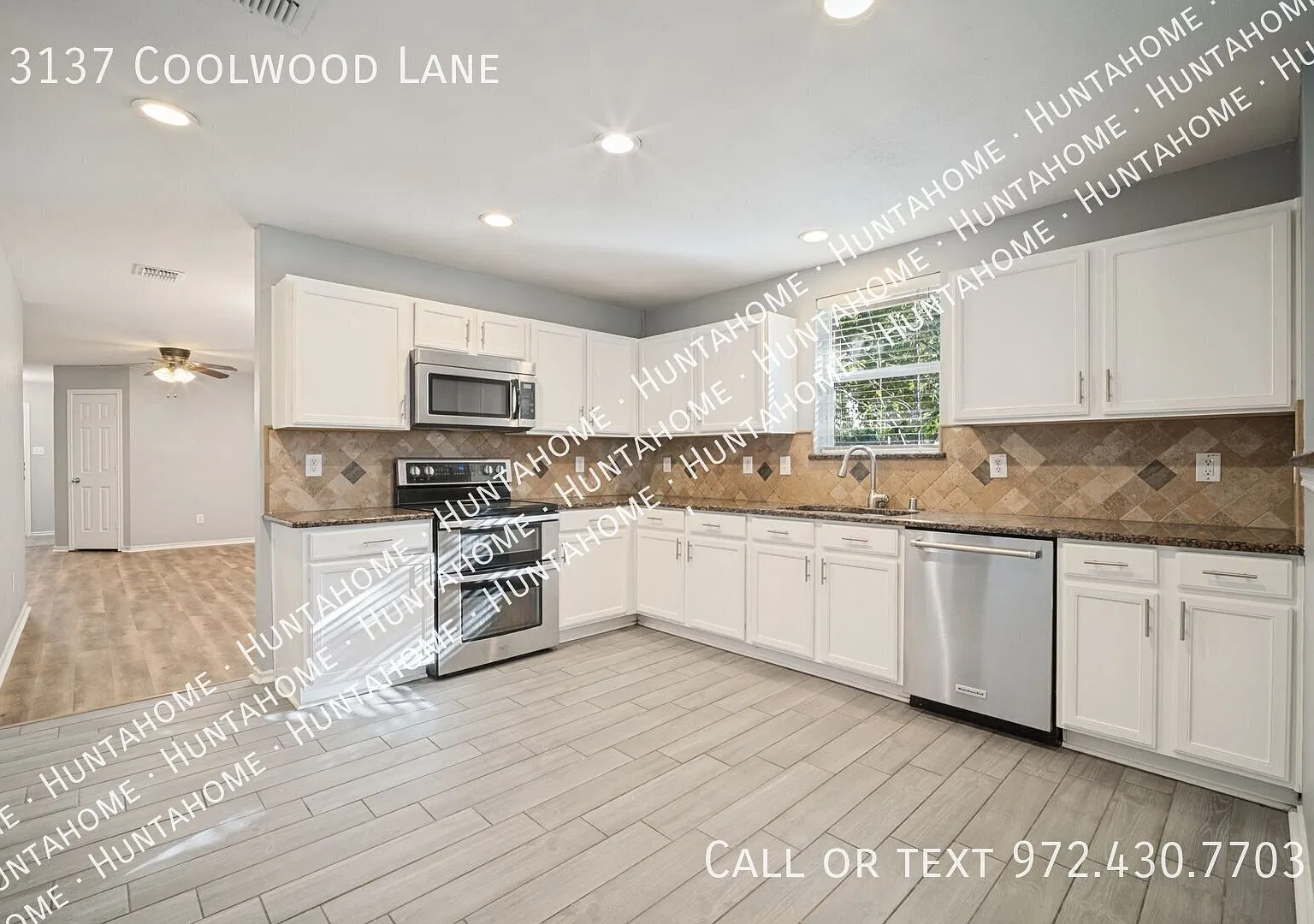 Spacious 4-Bedroom Rockwall Home with Updated Interior & Backyard Retreat — Photo 4