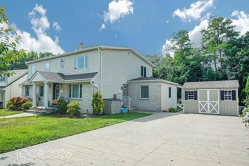 44 Chamberlain Ave #2 Photo 1