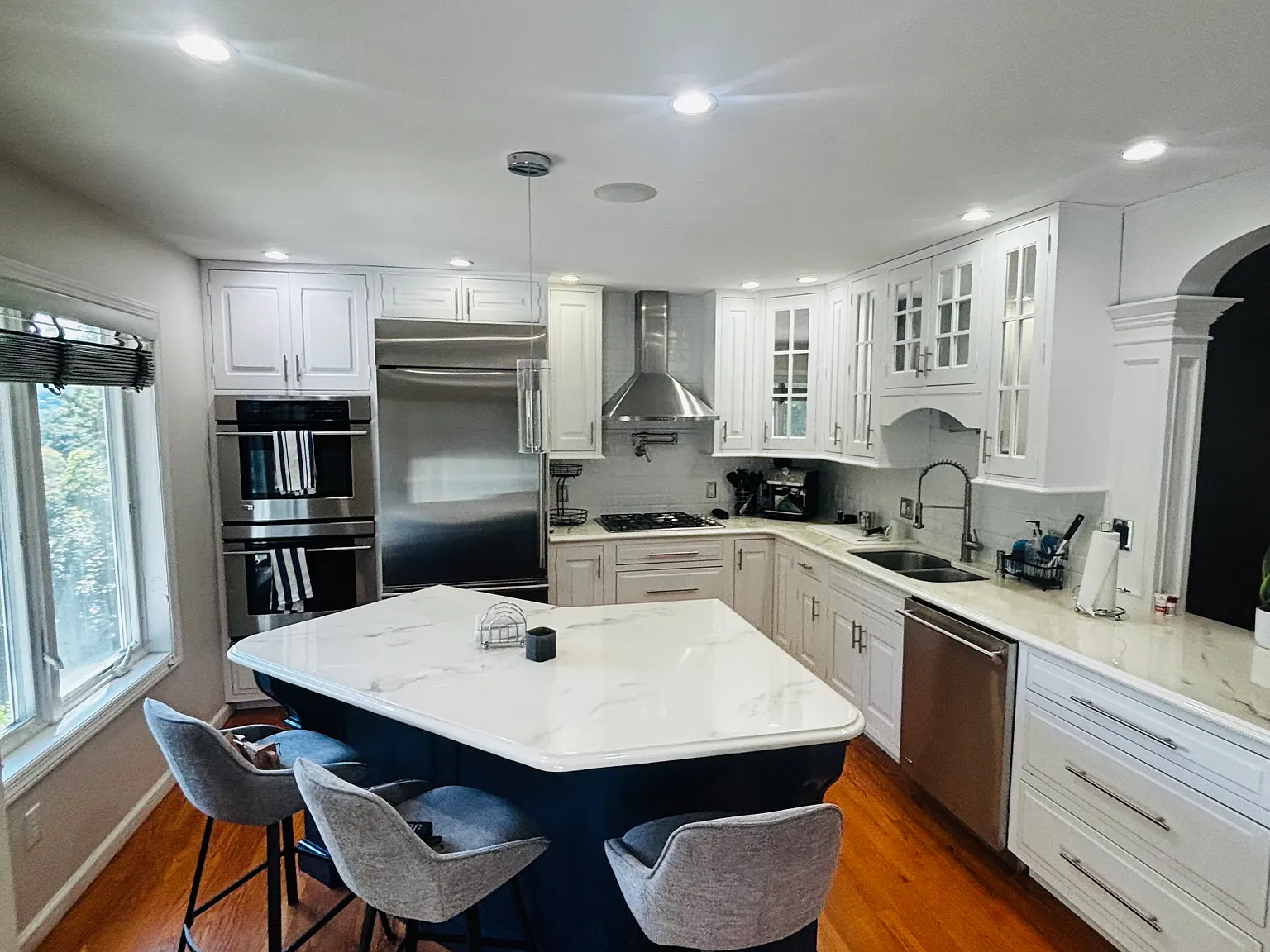 Hillcrest Ave, Pleasantville — Photo 1