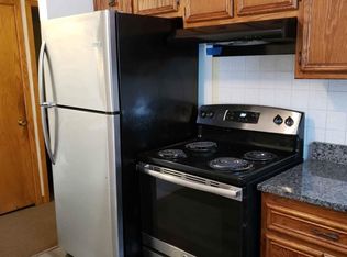 4609 Grove Ave APT 1S, Brookfield, IL 60513