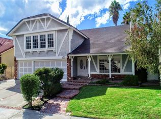 28019 Charles Dr, Santa Clarita, CA 91350