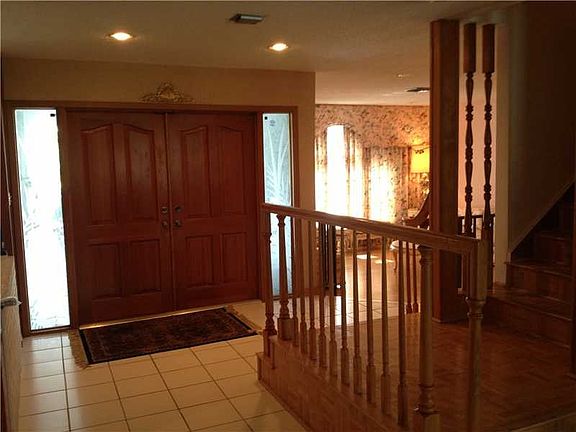 4th image of 5721 SW 111th Ter