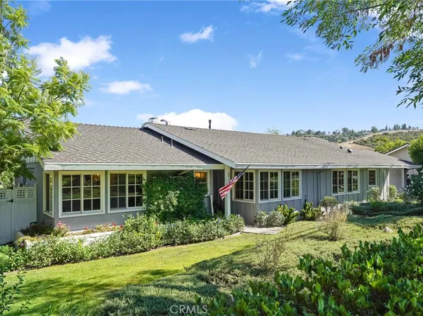 27200 Sunnyridge Rd, Palos Verdes Peninsula, CA 90274