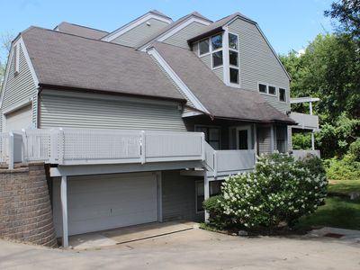 3913 Marsh View Dr, Akron, OH, 44319