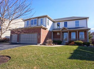 411 Cyprus Cir, Lake Villa, IL 60046