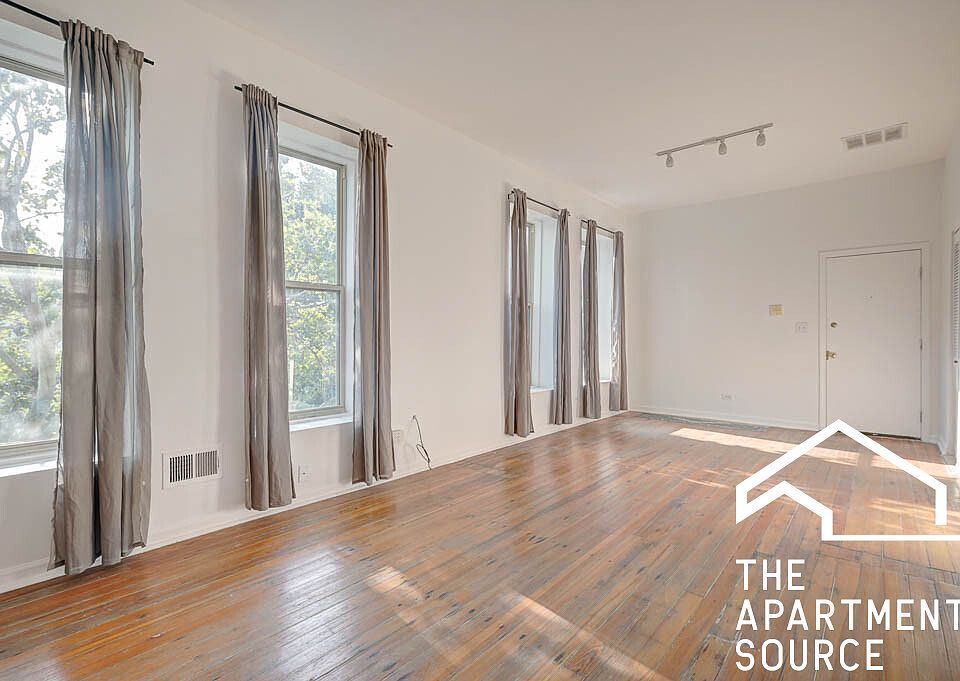 1st image of 2732 W Chicago Ave #3R