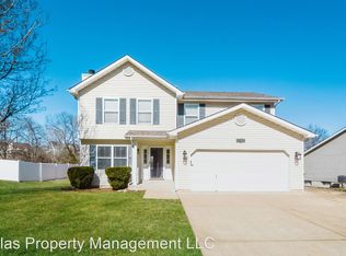 2757 Whitecreek Ln, Imperial, MO 63052