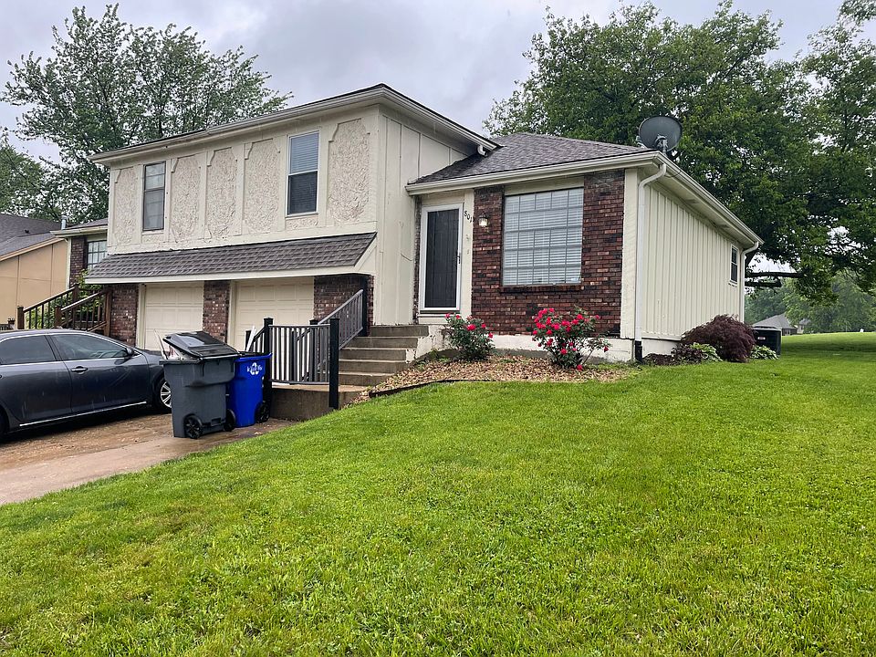 1st image of 801 S Medford Cir #1