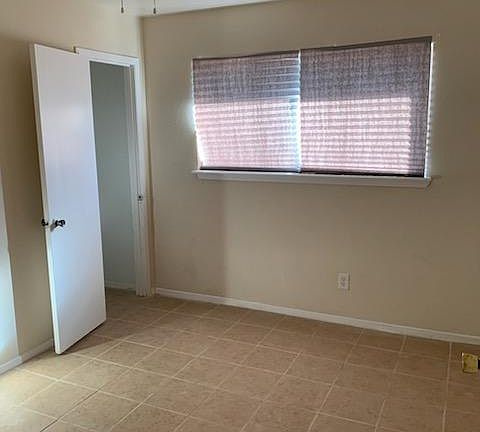 2nd image of 12534 Claygate Dr