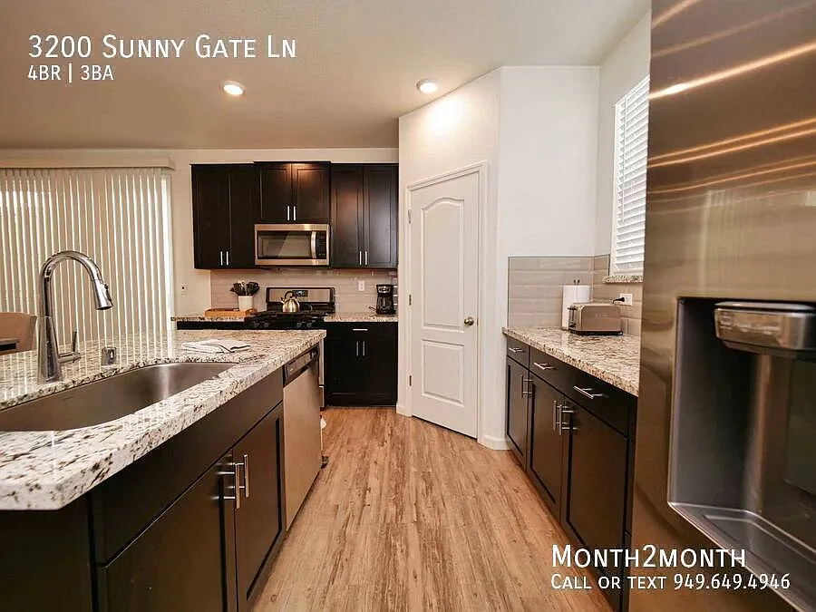 Opulence on Sunny Gate Ln — Photo 3