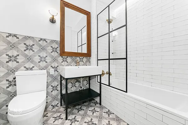 Rented by MNS | media 34