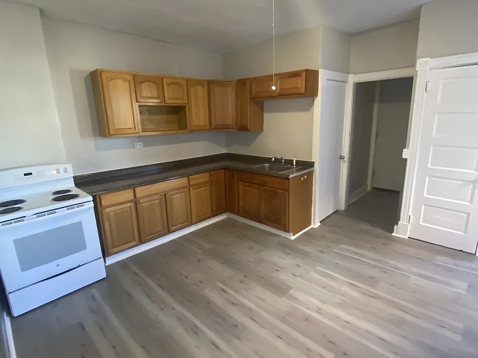 441 Wethersfield Ave #2N