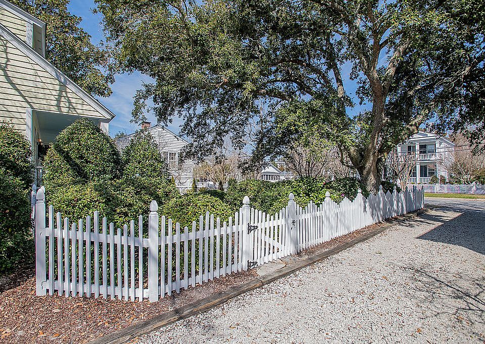 116 Ann St, Beaufort, NC 28516 Zillow