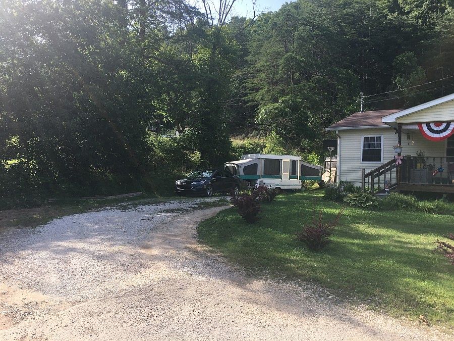 2nd image of 7760 W Park Ave