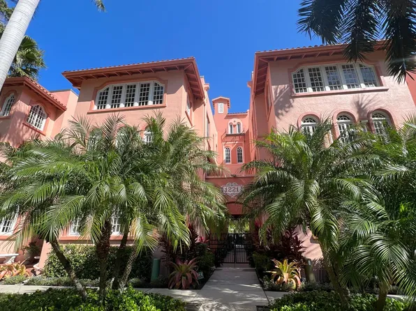 1221 N Palm Ave, Sarasota, FL