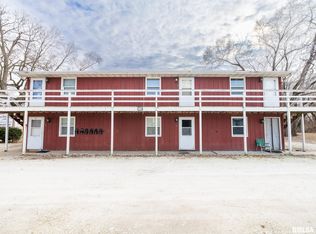 609 S 3rd St, Pekin, IL 61554