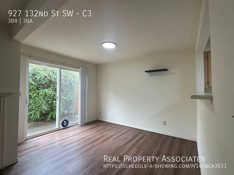 927 132nd St SW #C3 — Photo 6