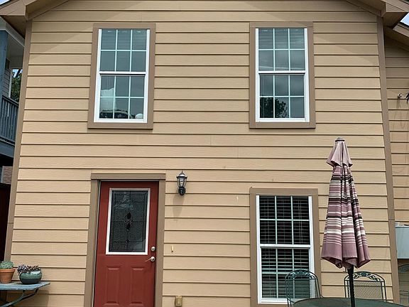 4th image of 709 1/2 Gale St #709-1/2
