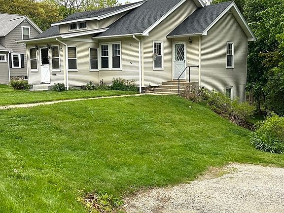 2nd image of 10 Park St