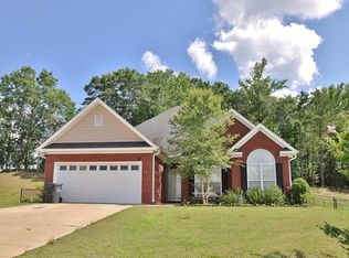 62 Redwood Dr, Phenix City, AL 36869
