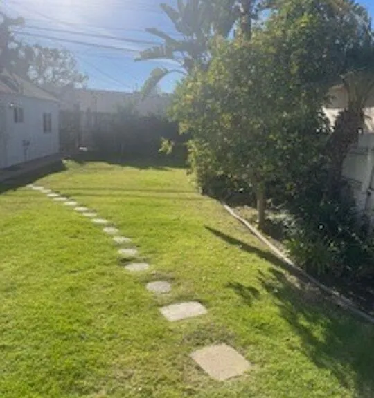2311 Malcolm Ave — Photo 24