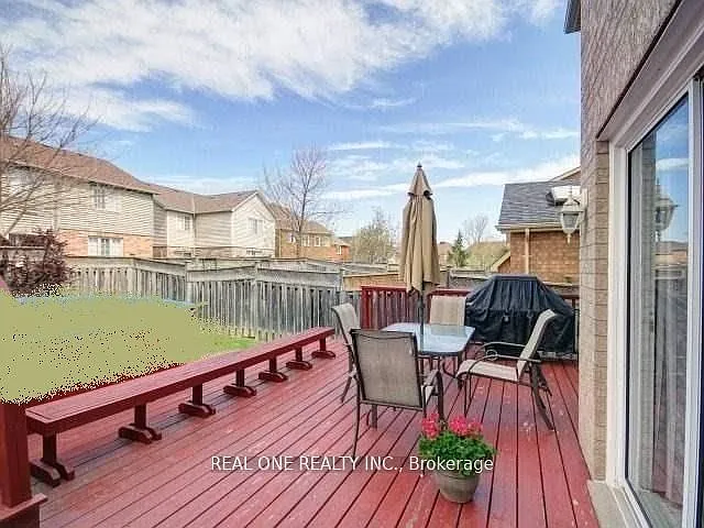2886 Galleon Cres — Photo 9