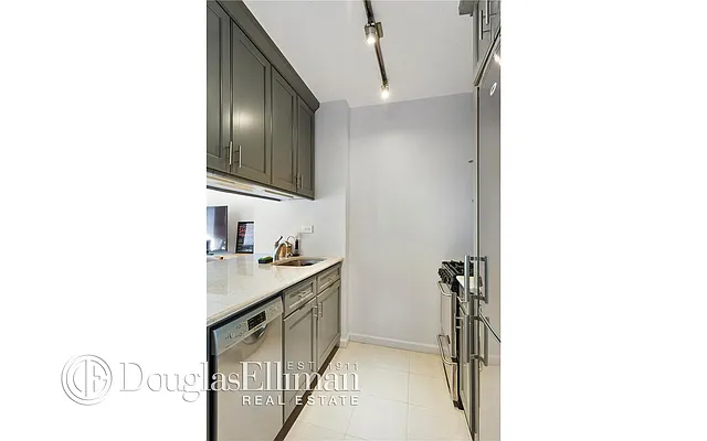 Rented by Douglas Elliman | media 11