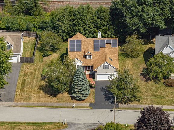 4th image of 16 Dunlin Way
