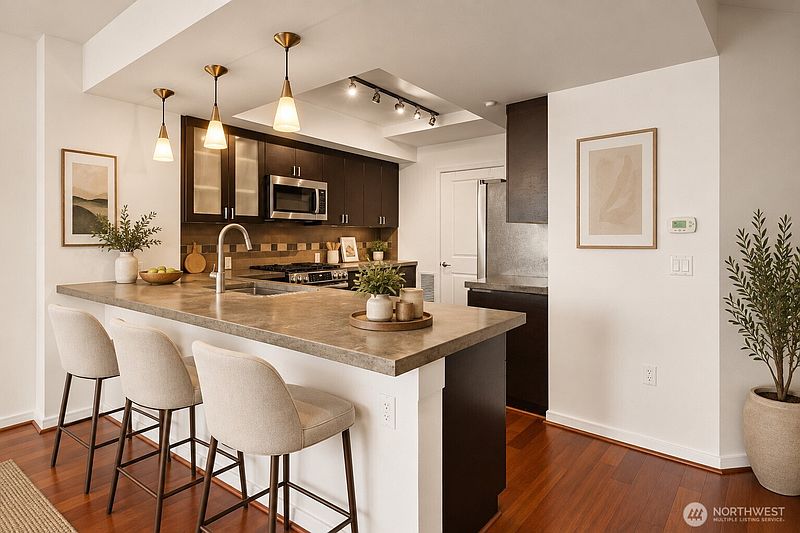 5th image of 819 Virgina Street #2710